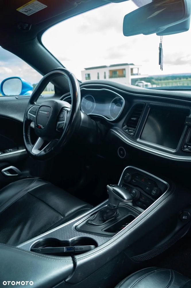 Dodge Challenger Automatik R/T Plus - 21
