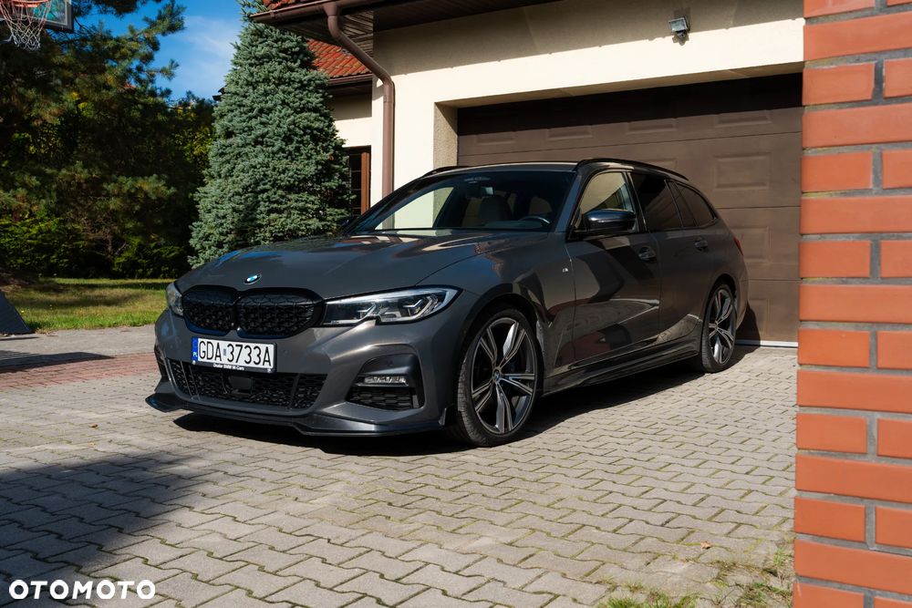 BMW 330I 2020 photo 3