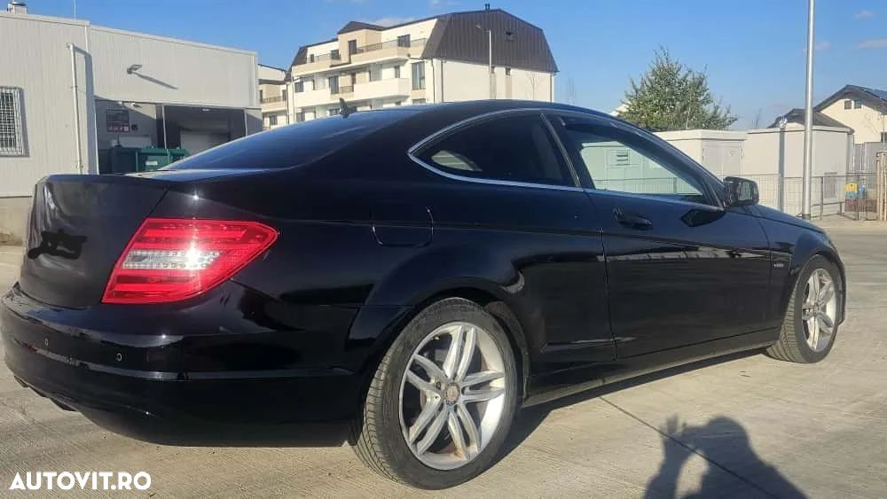 Mercedes-Benz C - 2