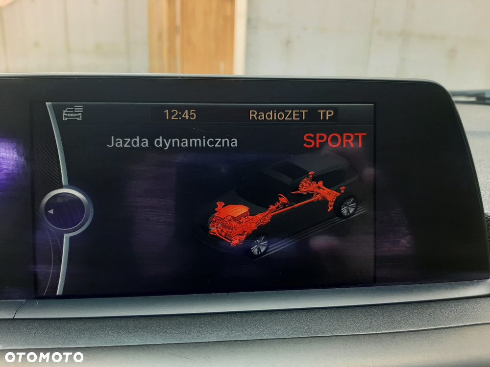 BMW Seria 1 118d - 23