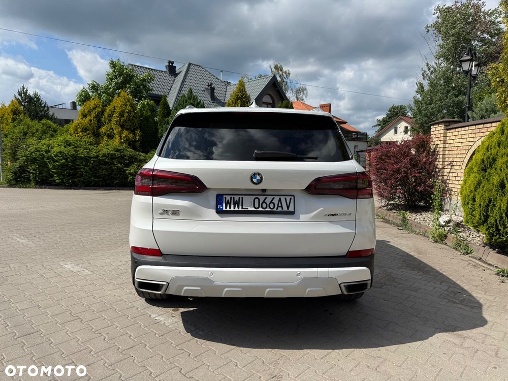 BMW X5 xDrive30d mHEV - 12