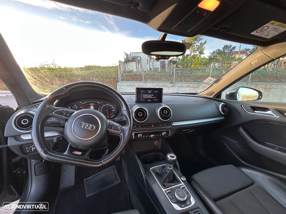 Audi A3 Sportback 1.6 TDI (clean diesel) S line Sport Pack - 26