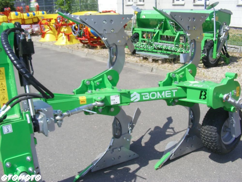 Bomet Pług obracalny LEO  WYPRZEDAŻ - 4