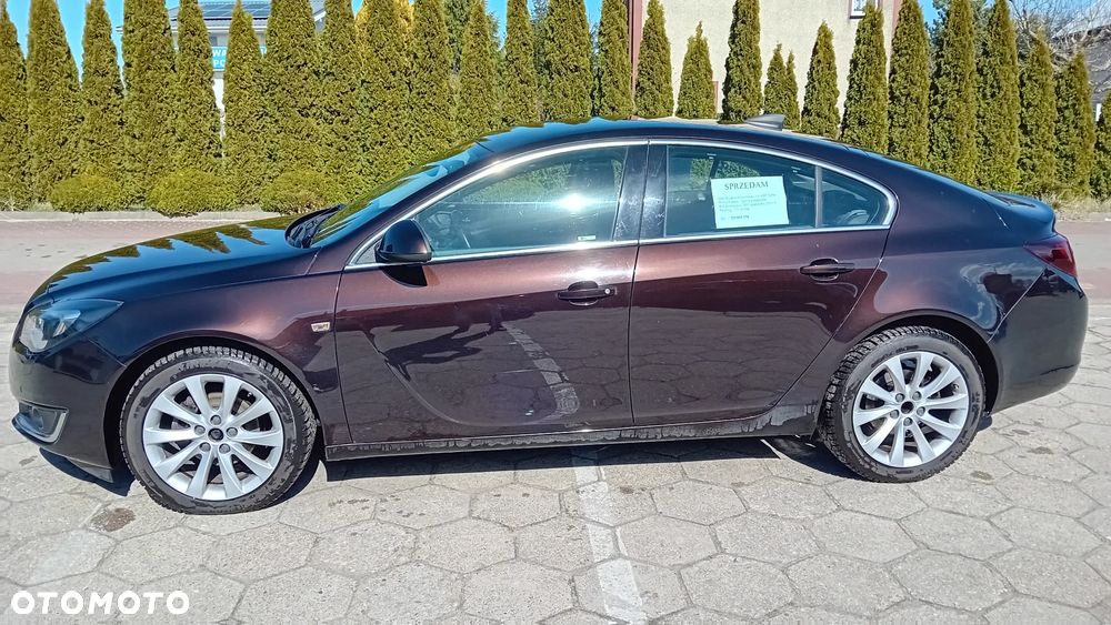 Opel Insignia 1.6 T Cosmo S&S EU6 - 1