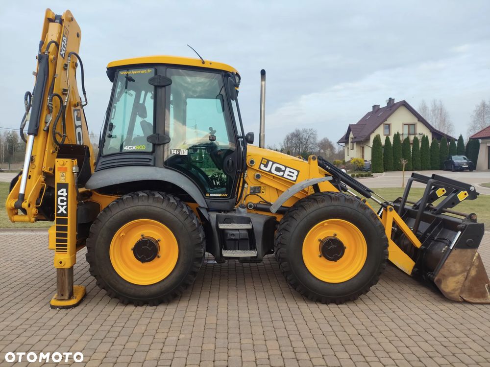 JCB JCB 4CX / RÓWNE KOŁA / TORQUELOCK / POWERSHIFT / SPROWADZONA / - 4