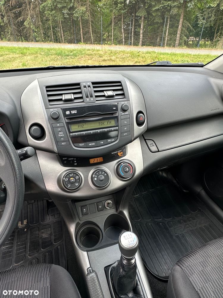 Toyota RAV4 2.0 VVT-i Luna - 15
