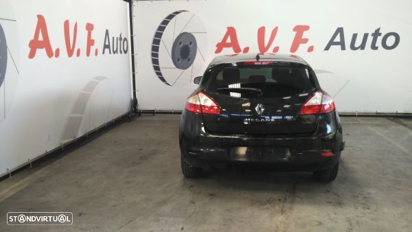 Para Peças Renault Megane Iii Hatchback (Bz0/1_) - 2