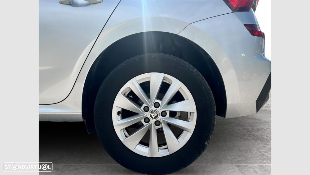 Skoda Kamiq 1.0 TSI DSG - 11