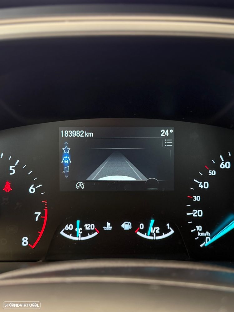Ford Focus SW 1.0 EcoBoost S&S COOL&CONNECT - 18