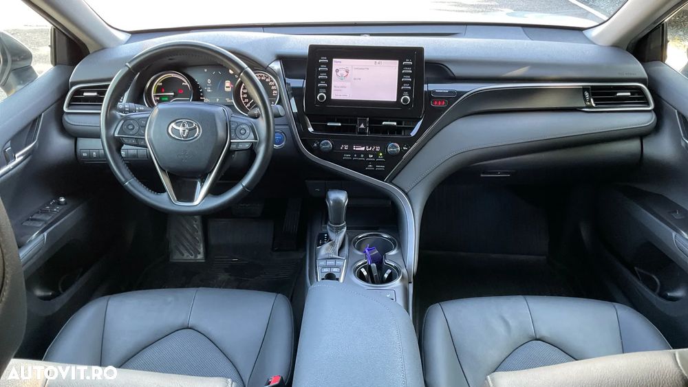 Toyota Camry 2.5 Business - 9