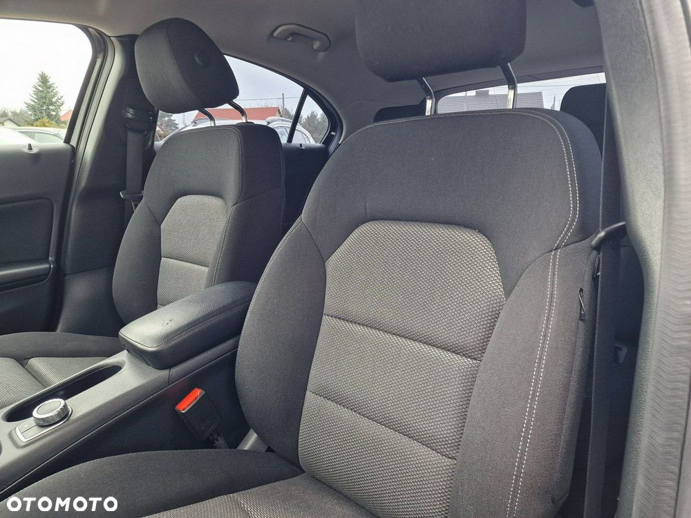 Mercedes-Benz Klasa A 180 Style - 22