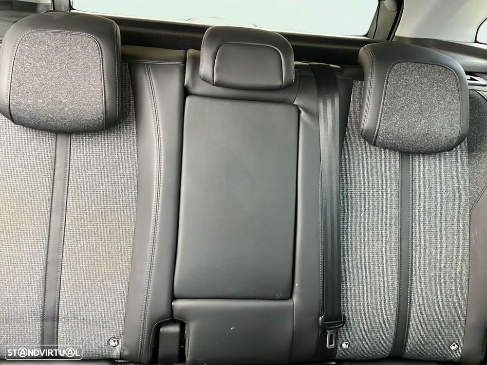 Peugeot 3008 1.2 PureTech Allure - 16