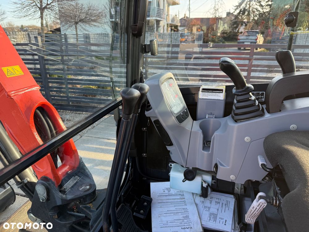Kubota KX027-4 - 17