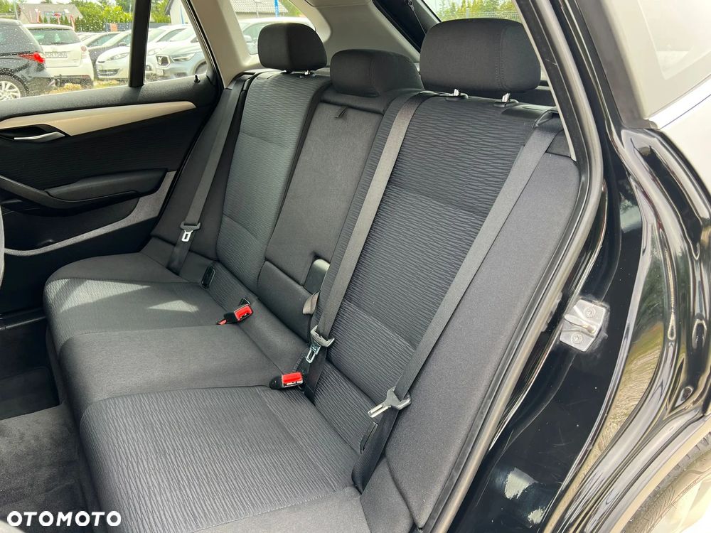 BMW X1 xDrive20d - 29