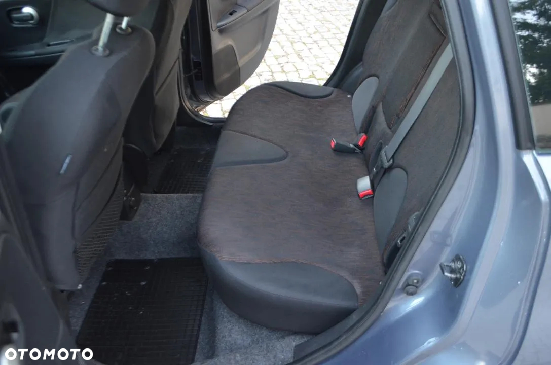 Nissan Note - 17