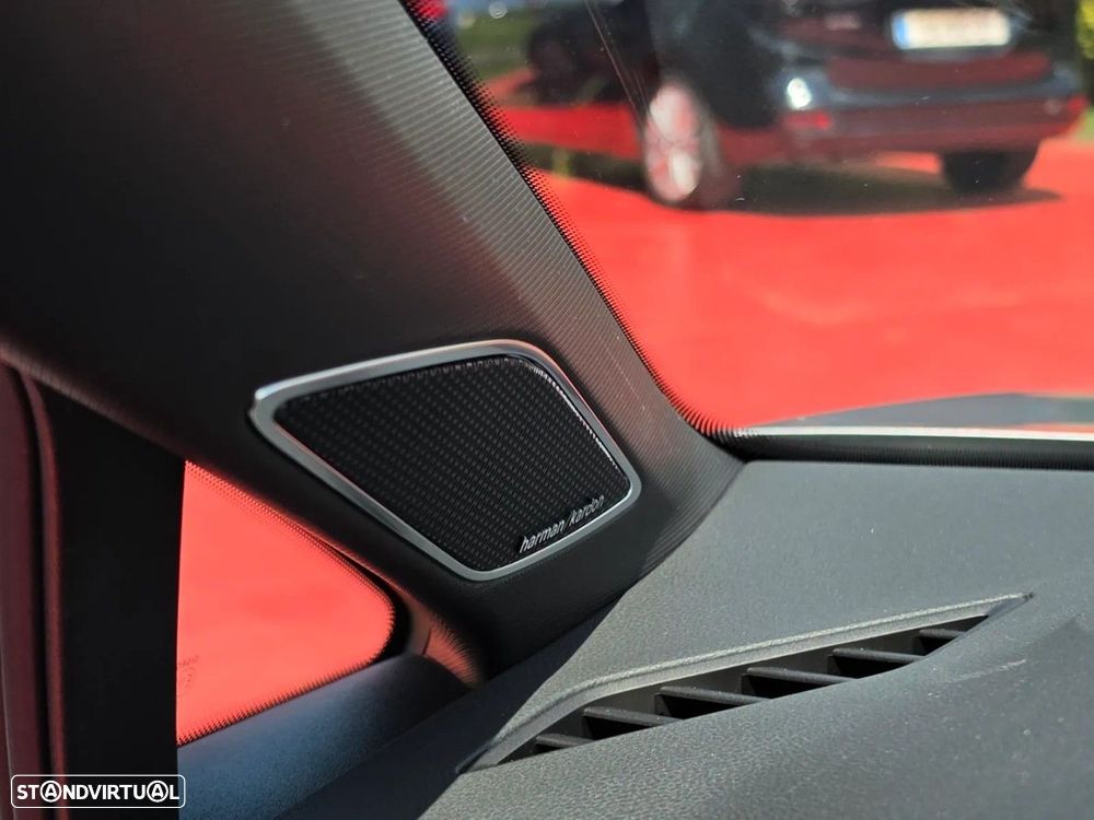 Volkswagen Golf 2.0 TDI R-Line DSG — fotografia 13