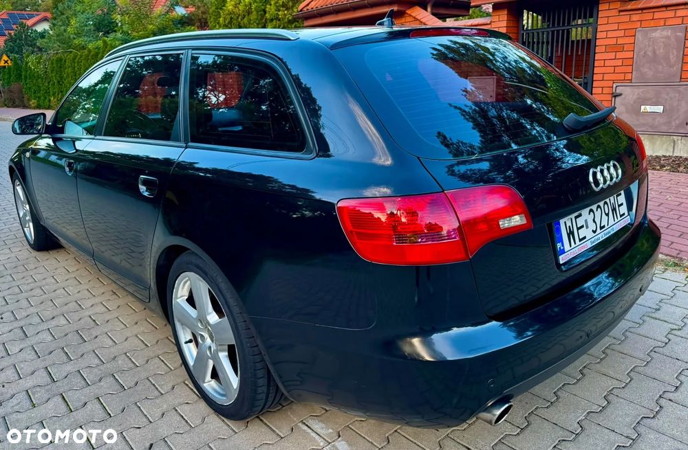 Audi A6 Avant - 16
