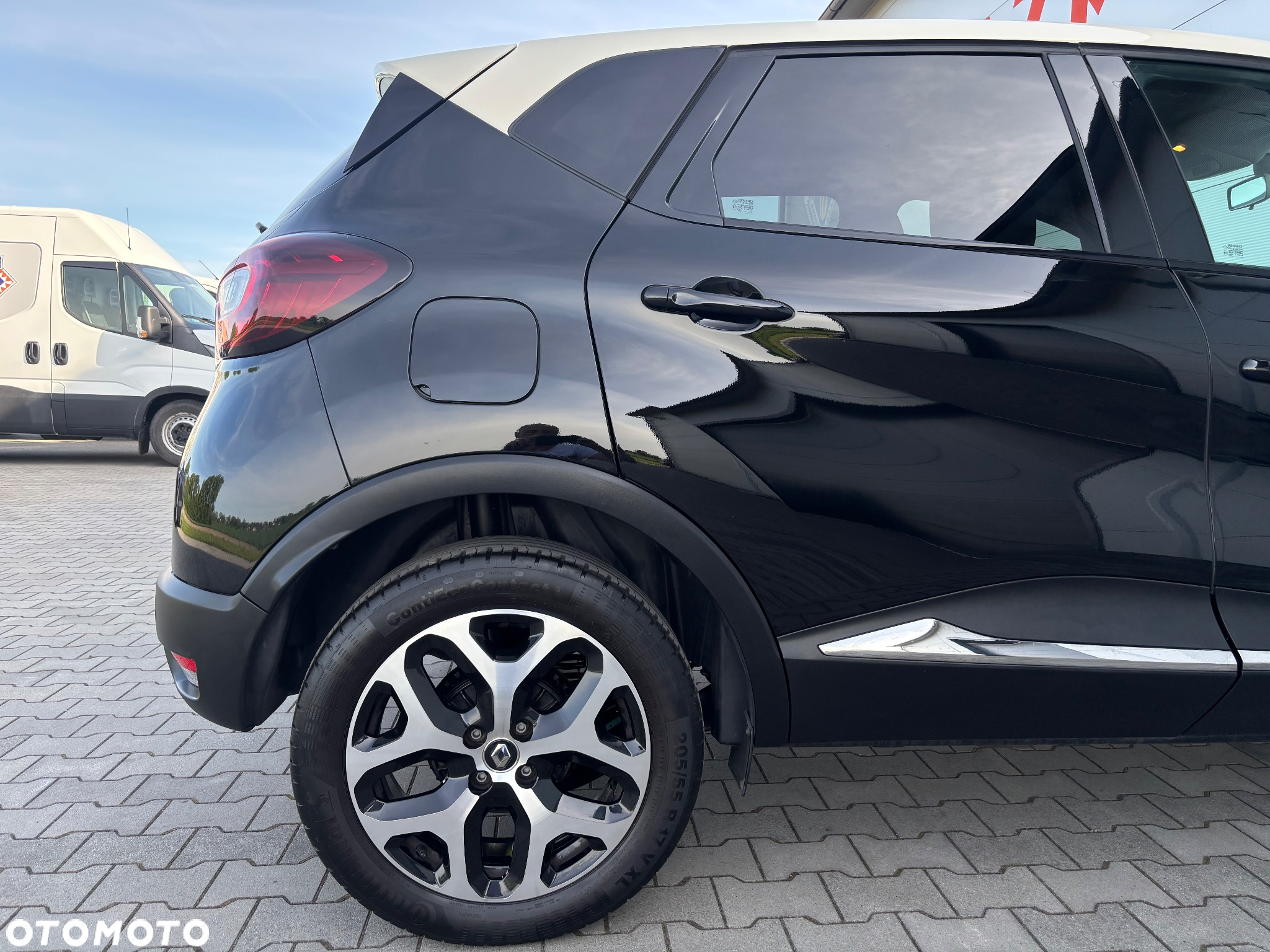 Renault Captur 1.2 Energy TCe Intens - 17
