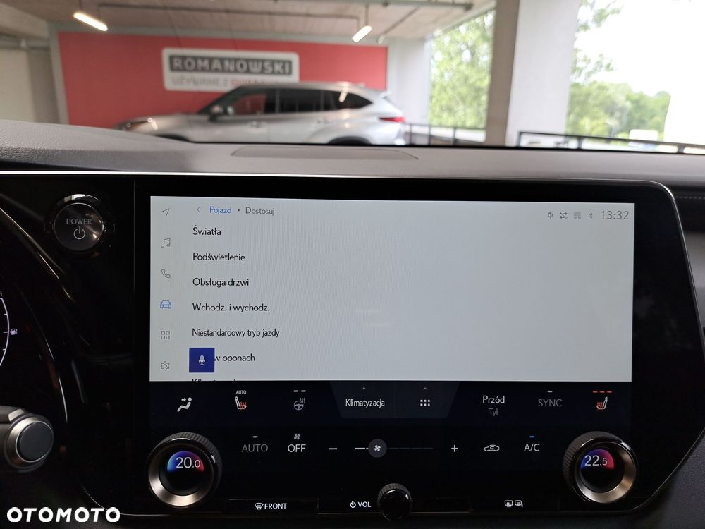 Lexus RX - 24