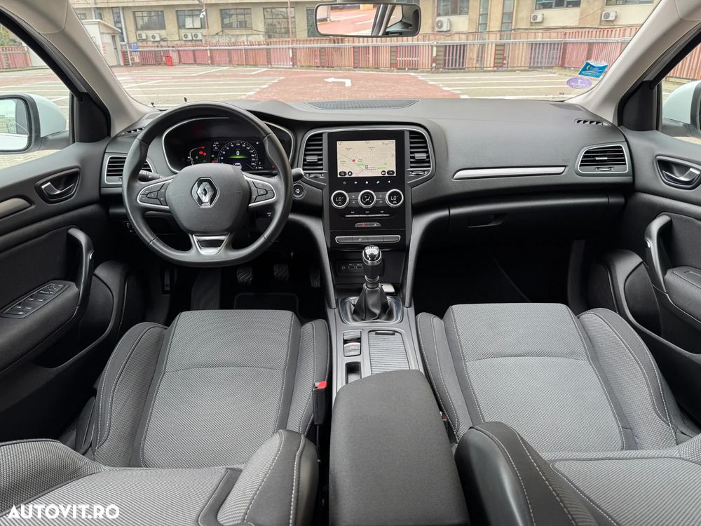 Renault Megane 2023 photo 5
