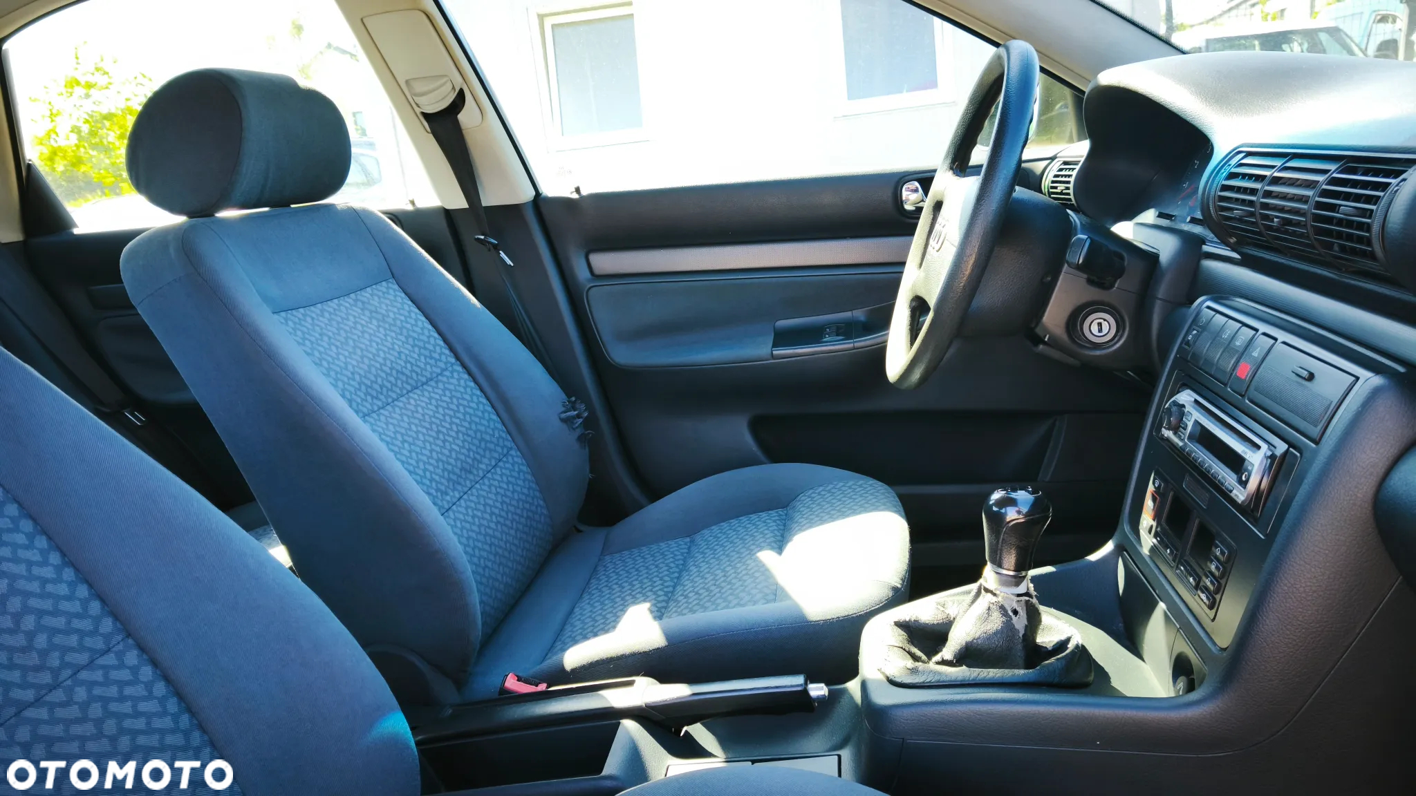 Audi A4 ver-1-6 - 23