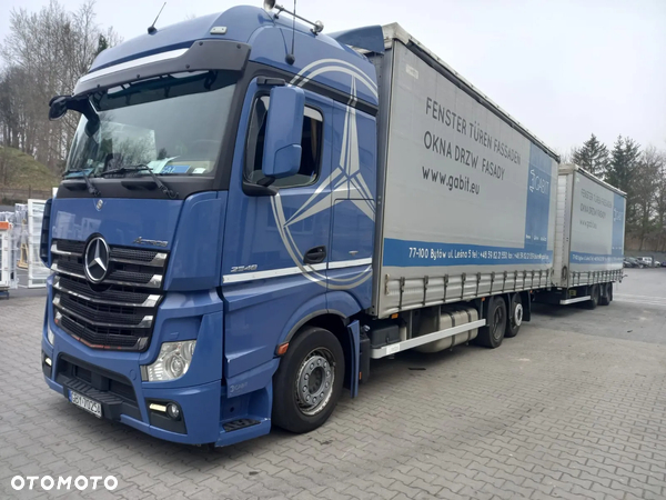 Mercedes-Benz Actros 2548LnR z przyczepą - TANDEM