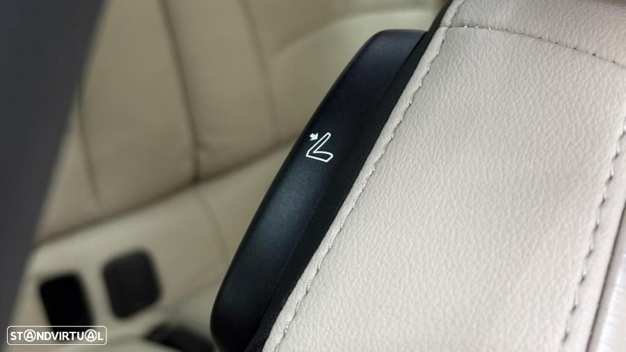 MINI Clubman John Cooper Works - 36