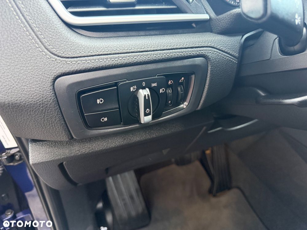 BMW Seria 2 218i Sport Line - 18