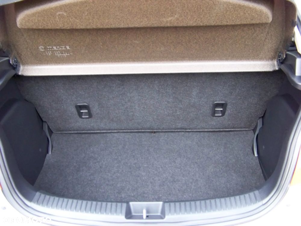 Mazda 2 1.3 Comfort - 22