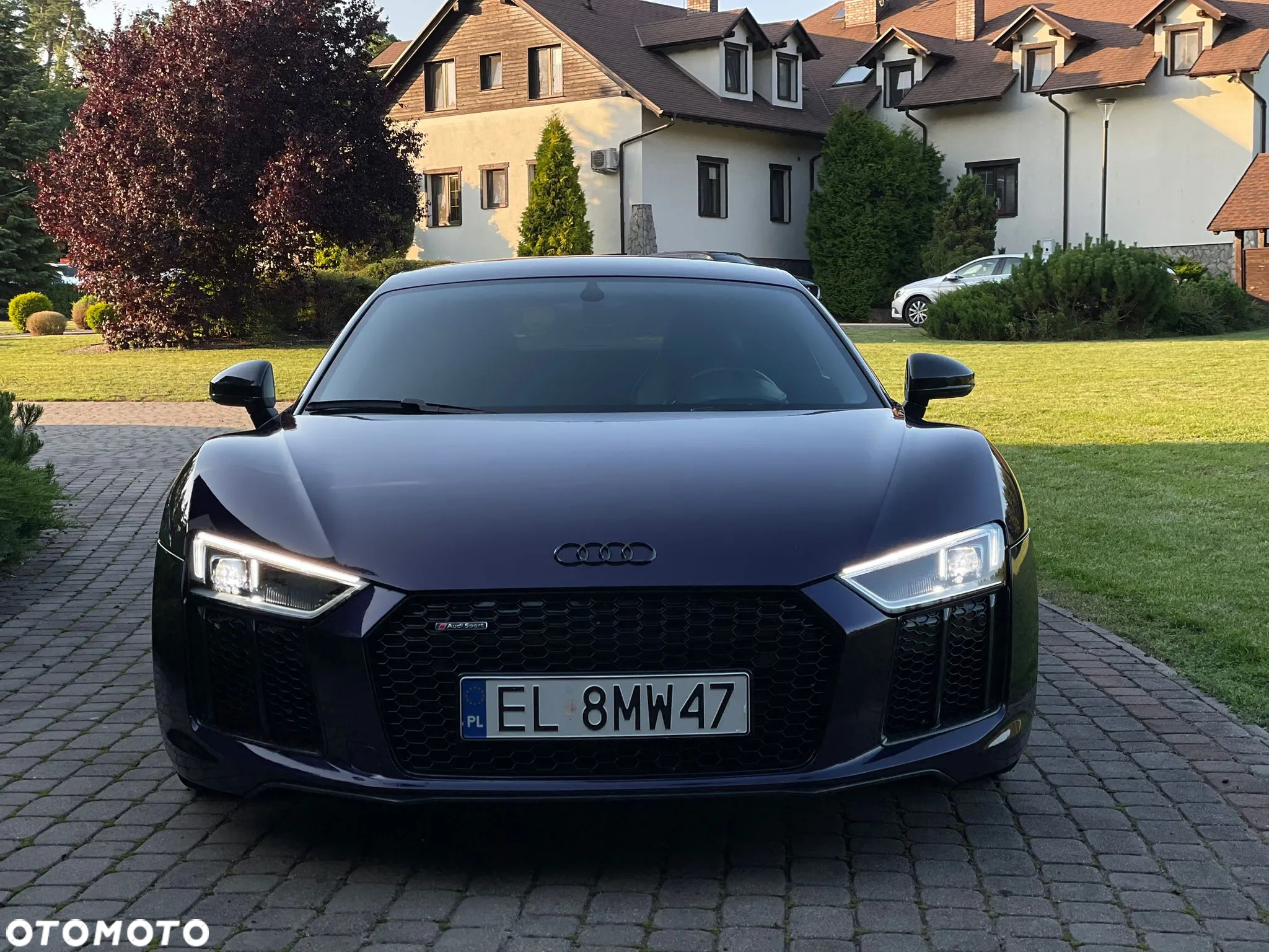 Audi R8 Coupé V10 plus 5.2 FSI quattro S tronic - 8