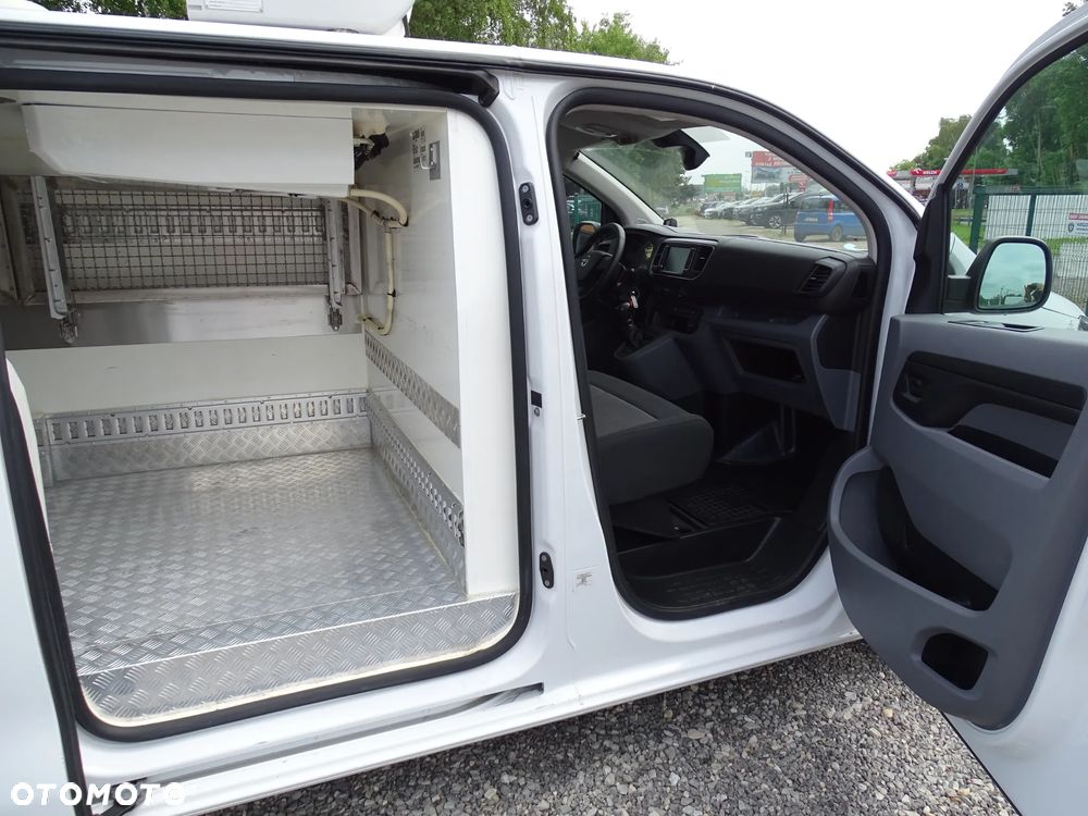 Opel VIVARO - 17