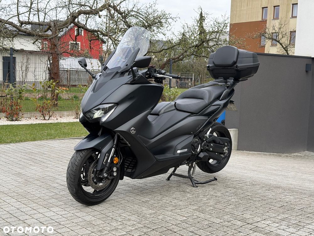 Yamaha Tmax - 2