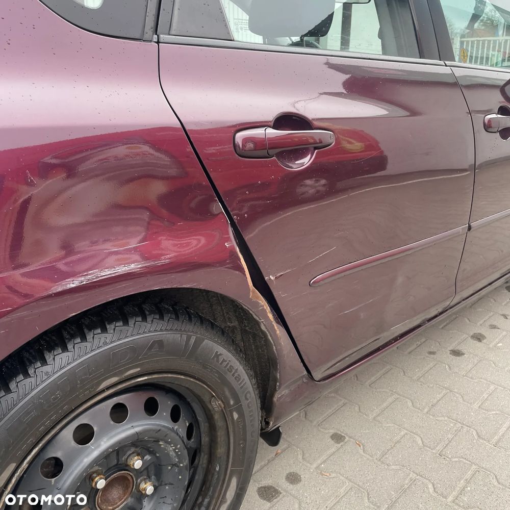 Mazda 3 1.6 Active - 9