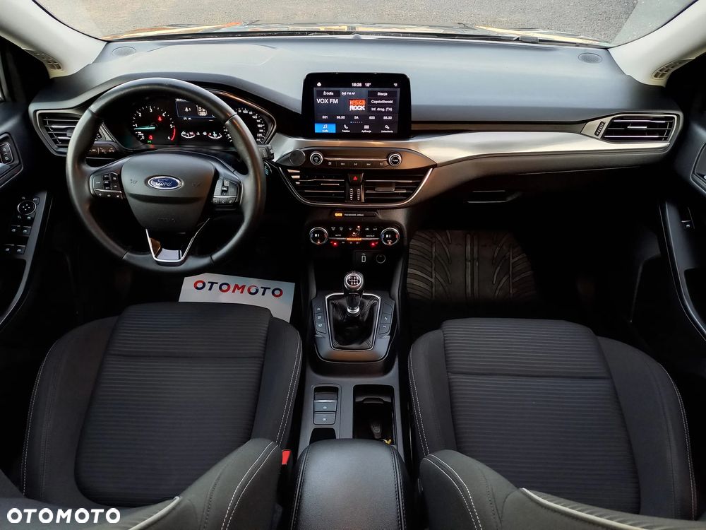 Ford Focus 1.5 EcoBlue STart-Stopp-System TITANIUM - 24