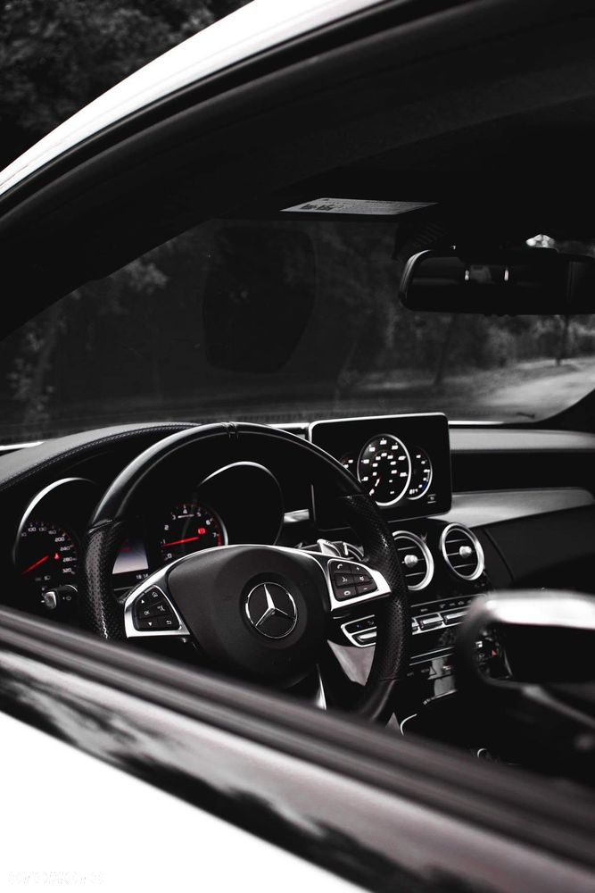 Mercedes-Benz Klasa C AMG 63 - 10