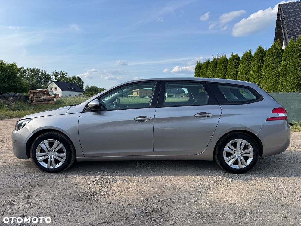 Peugeot 308 - 4