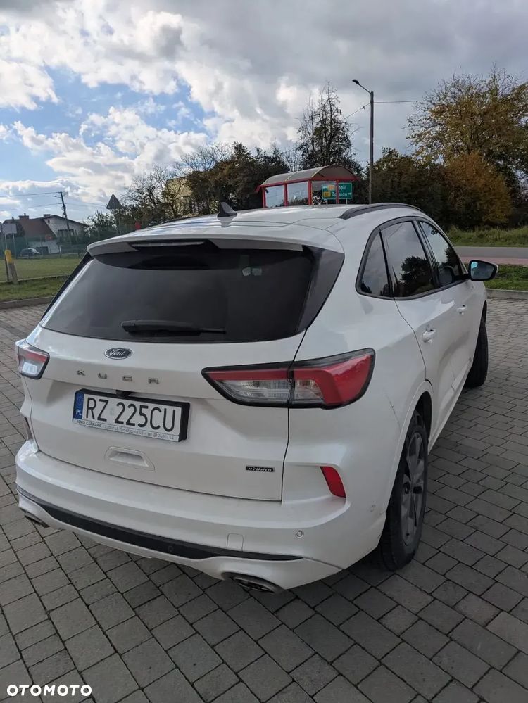 Ford Kuga 2.5P PHEV FWD ST-Line - 4