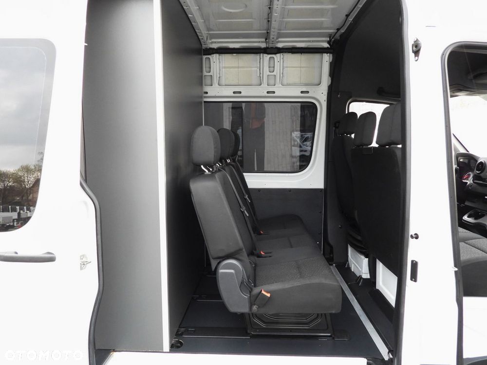 Mercedes-Benz SPRINTER 316 BRYGADÓWKA  6 MIEJSC TEMPOMAT NAWIGACJA LEDY AUTOMAT  KLIMATYZACJA  160KM - 41