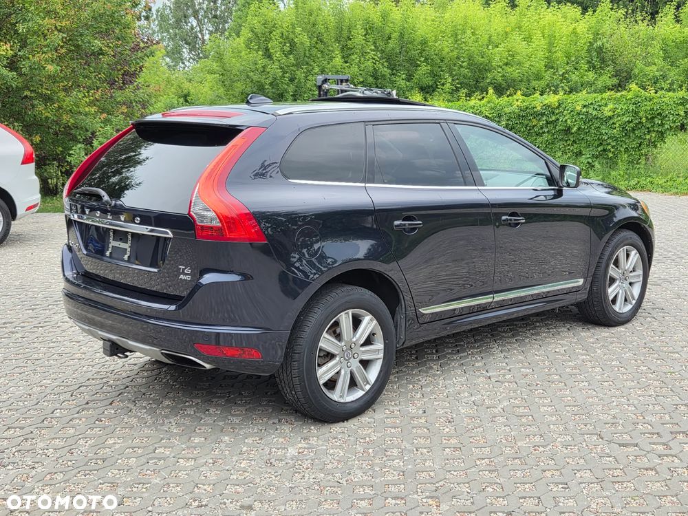 Volvo XC 60 T6 AWD Geartronic Summum - 3