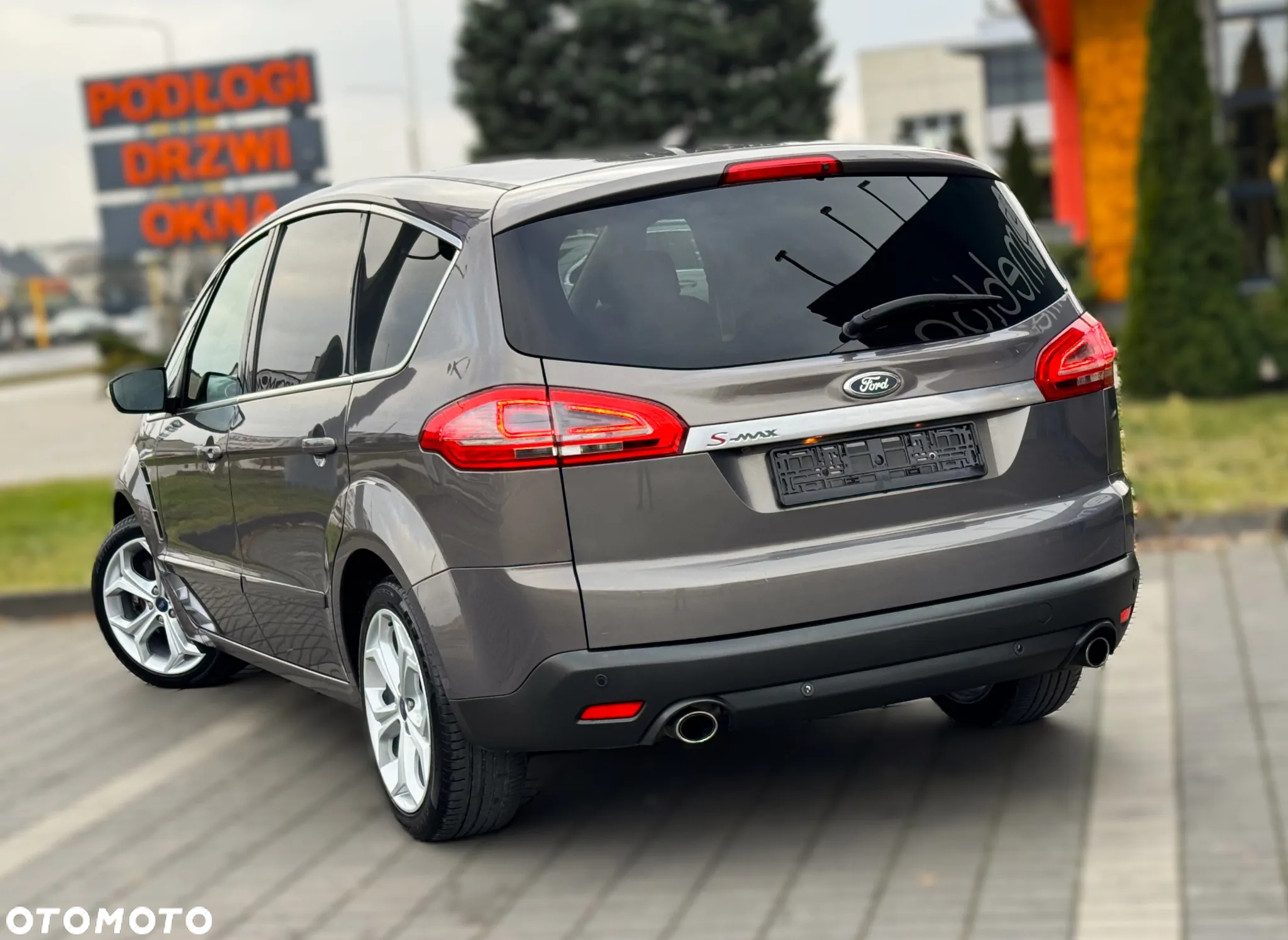 Ford S-Max 2.0 EcoBoost Titanium - 10
