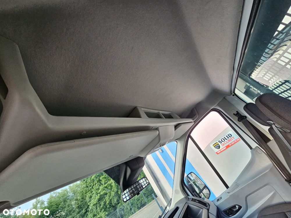 Ford Transit - 17