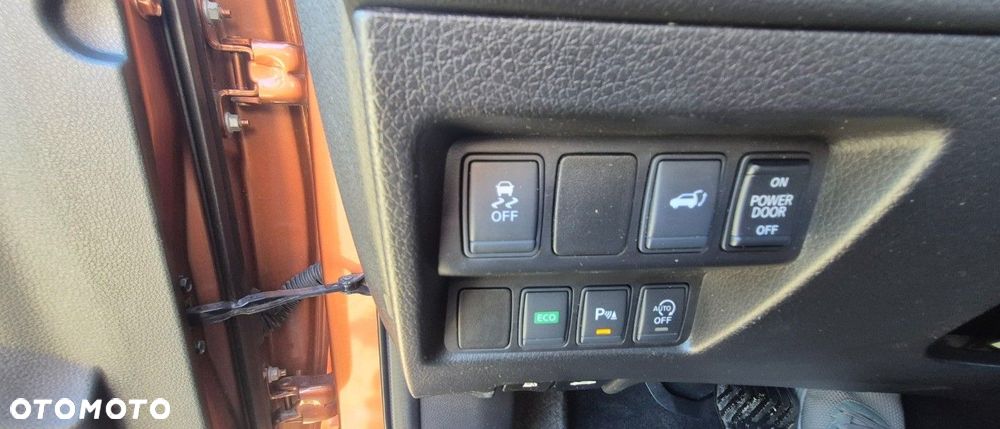 Nissan X-Trail 1.6 DCi Tekna 2WD Xtronic - 20