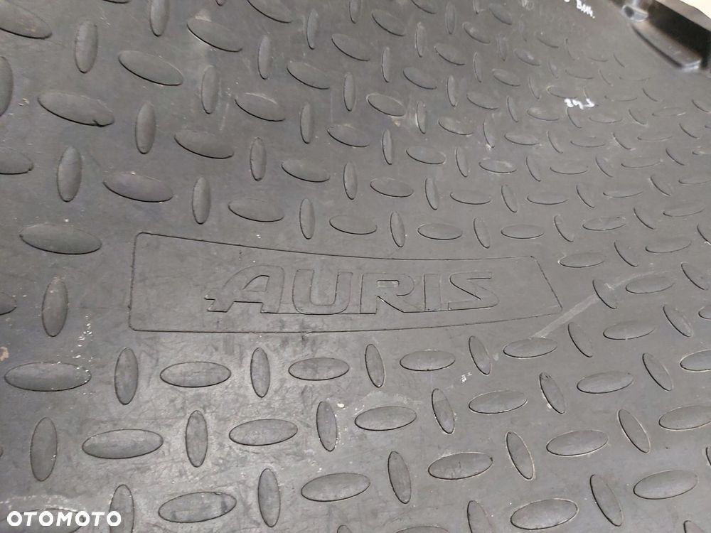 Toyota Auris II HB podłoga bagażnika wykładzina gumowa guma PZ434-E2300 - 2