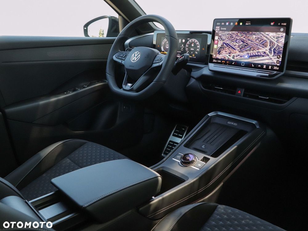 Volkswagen T-Roc - 17