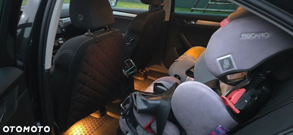 Skoda Superb 2.0 TDI Style DSG - 7