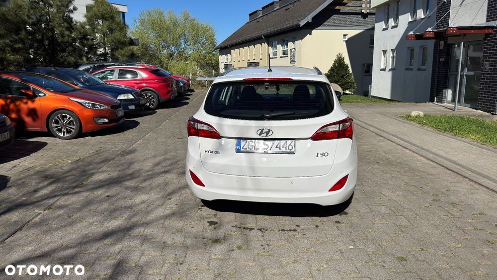 Hyundai i30 1.6 GDI Comfort - 6