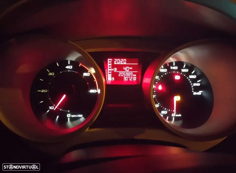 SEAT Ibiza SC 1.6 TDi Sport DPF - 8