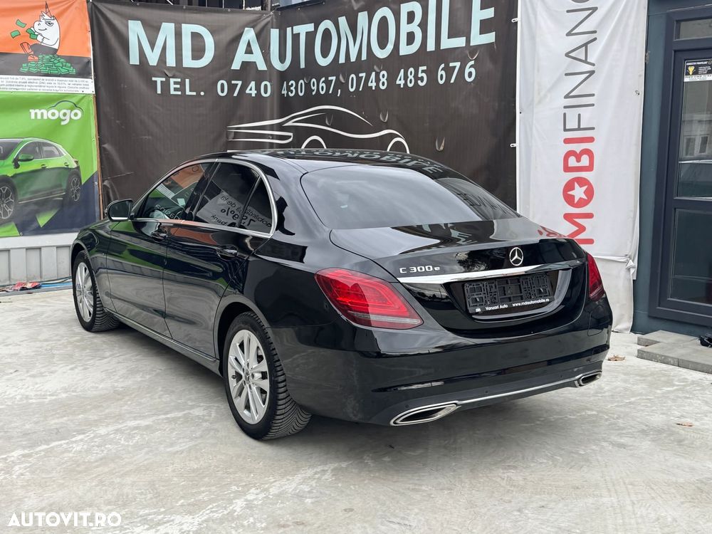 Mercedes-Benz C - 24