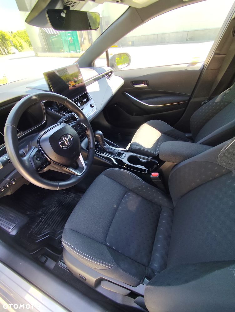 Toyota Corolla 1.8 Hybrid Comfort - 26