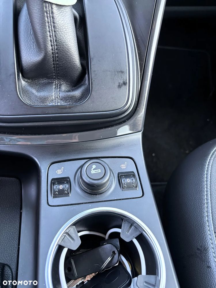 Ford Kuga 2.0 TDCi 4WD Titanium - 14